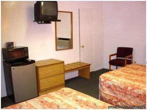 Overton Motel Лівінгстон Номер фото